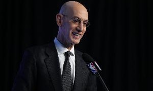 蓝鲸体育直播-球迷看球花费上涨 萧华：很多免费比赛 集锦也免费 NBA是集锦联盟