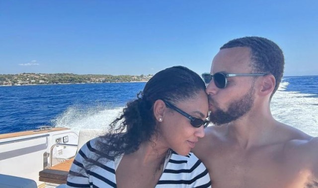 蓝鲸体育直播-夸梅diss库嫂：库里退役后她肯定会离开 阿耶莎就是这种人