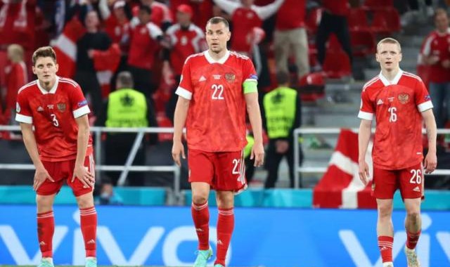 蓝鲸体育下载-丹麦出线后先谢球迷 久巴反思失利：我们不够勇敢