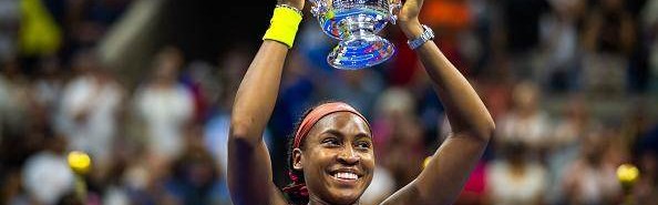 蓝鲸体育下载-高芙一个月完成三级跳 天才少女终于为自己正名