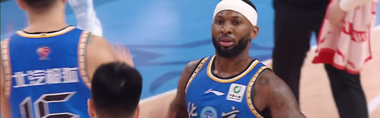 蓝鲸体育直播-北京男篮4分险胜江苏！杰曼28+4，陈盈骏末节超神，这3人打的最差